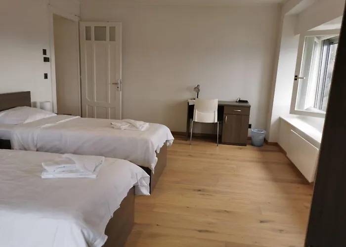 Alpina Caux モントルー